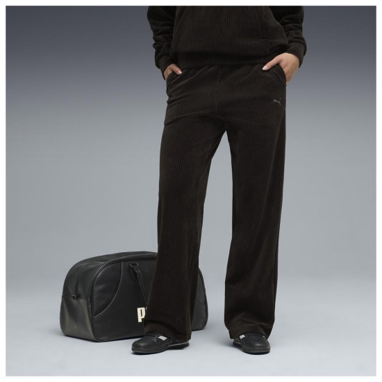 Puma Γυναικείο παντελόνι φόρμας Essentials Elevated Velour Rib Straight Leg Pants